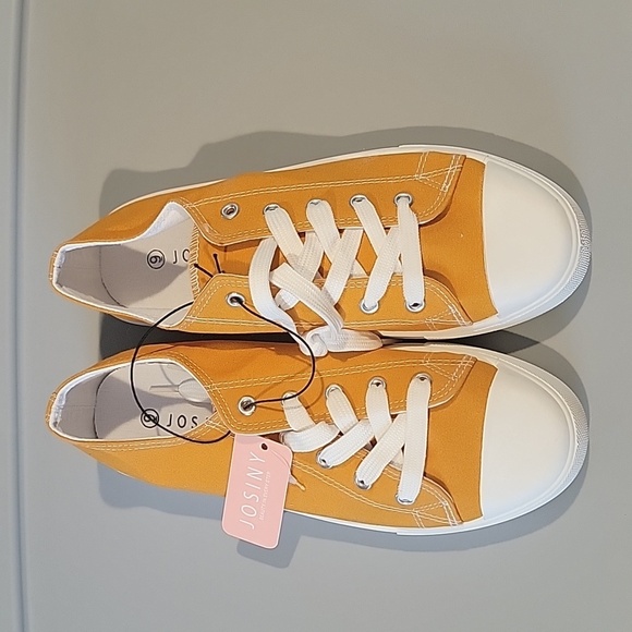 (J5) Josiny woman's Sz 9 shoes - Picture 2 of 5